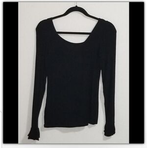 NWT Hinge ruffled sleeve size small